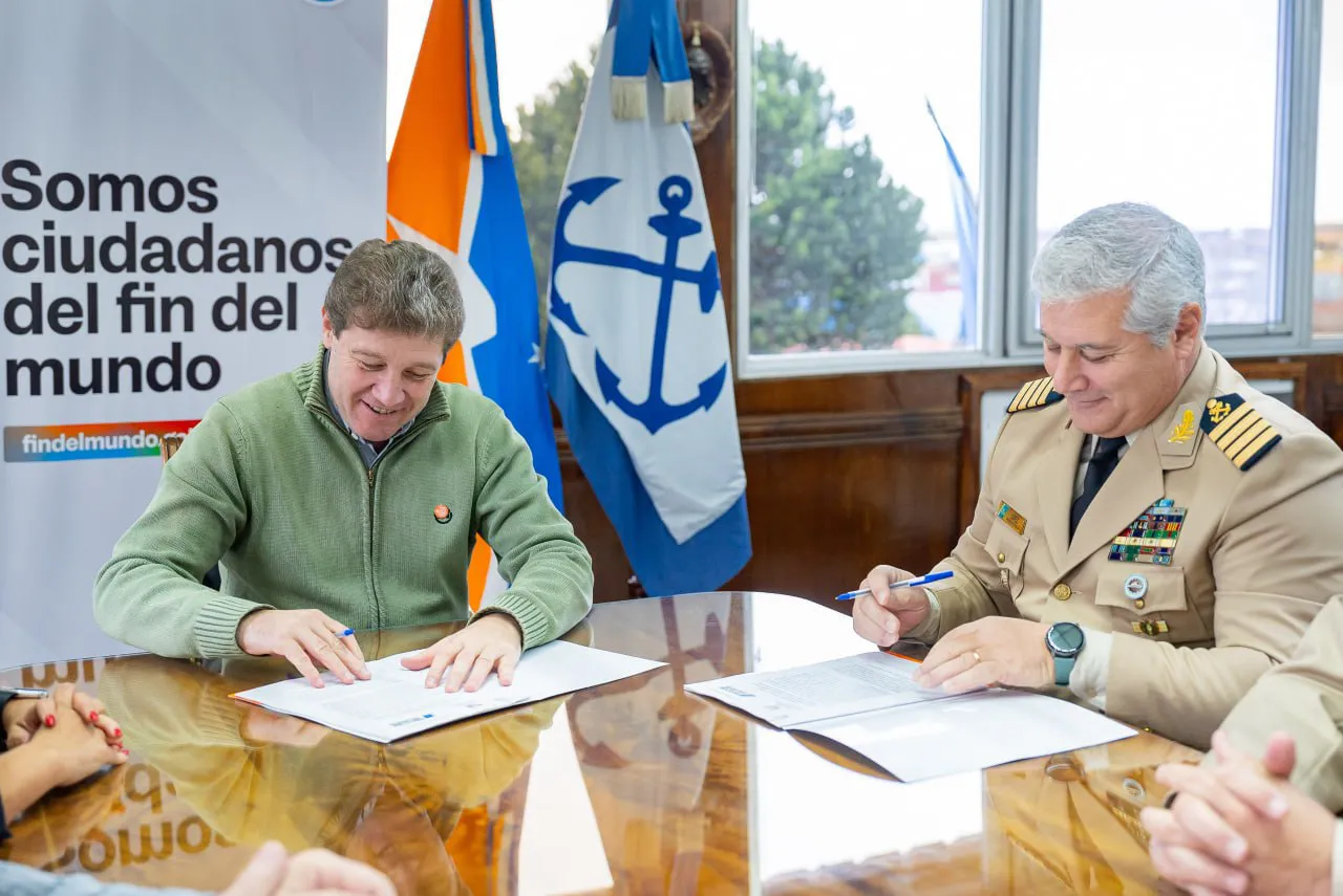 photo_5021936682202672972_y