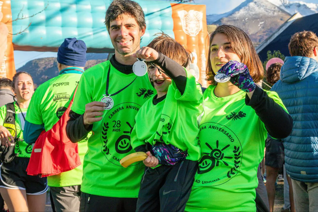 photo_4974568995428609554_y