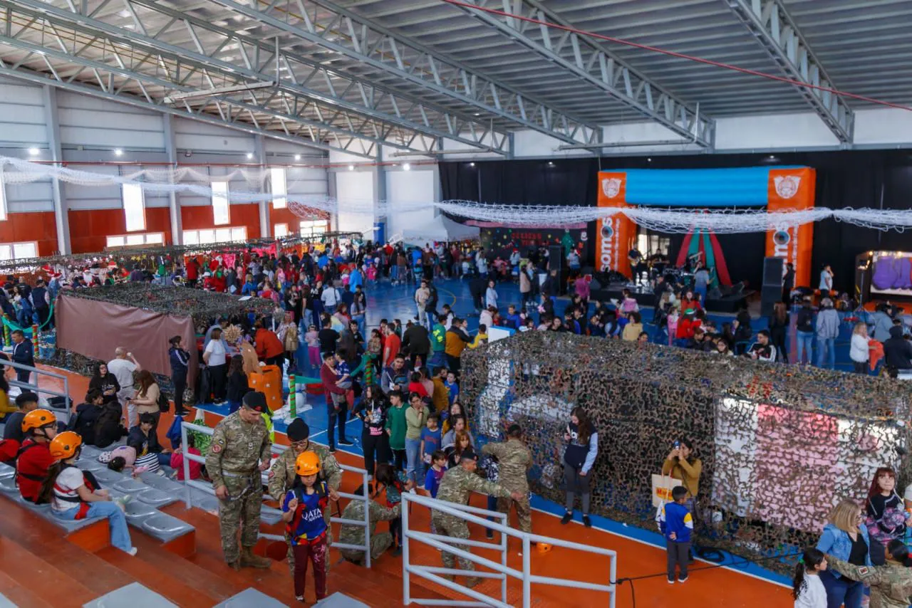 photo_5071429428600483051_y