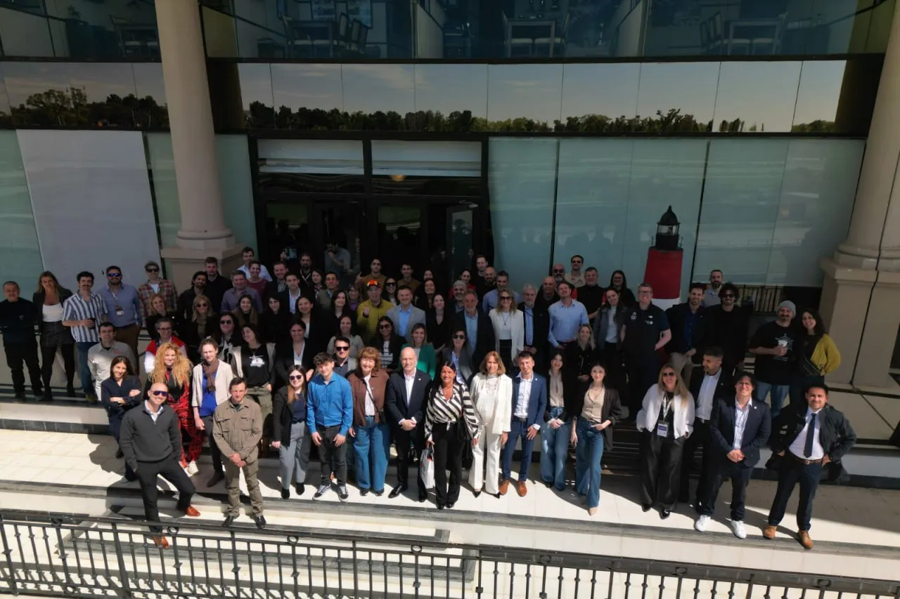 photo_5094007530513435394_y