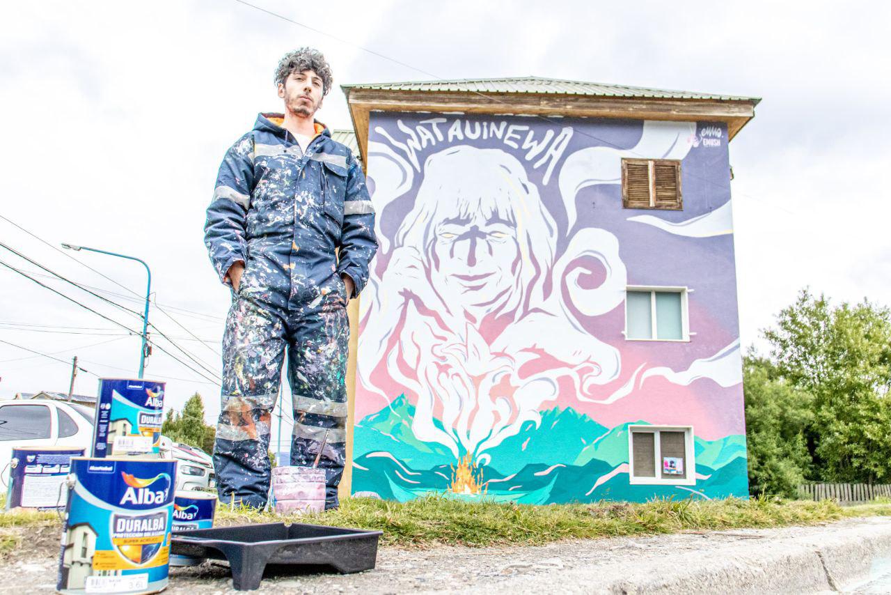 photo_5163907345862995212_y