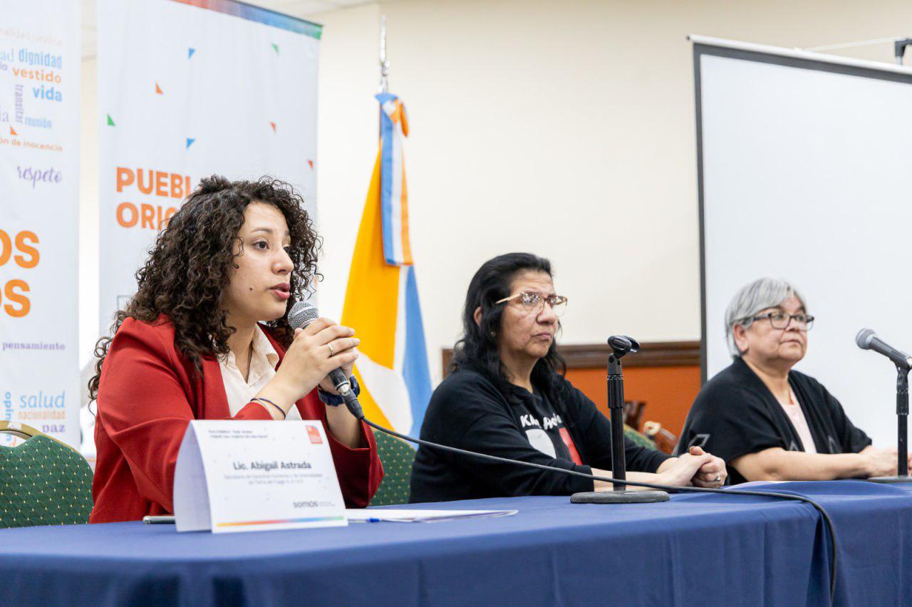 9f8d9c2a-049b-4933-9f06-3d4515e0b0cf