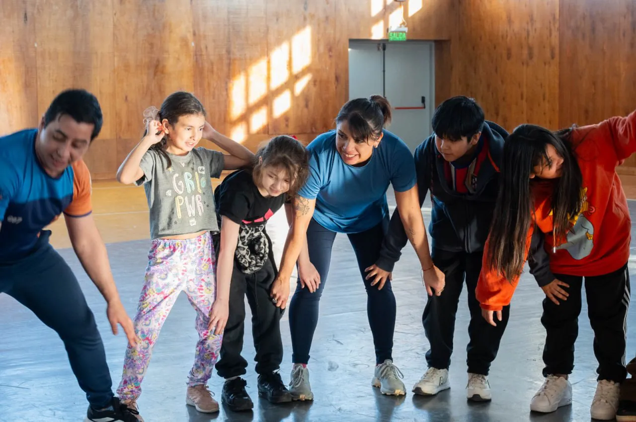 photo_5172431438606348820_y