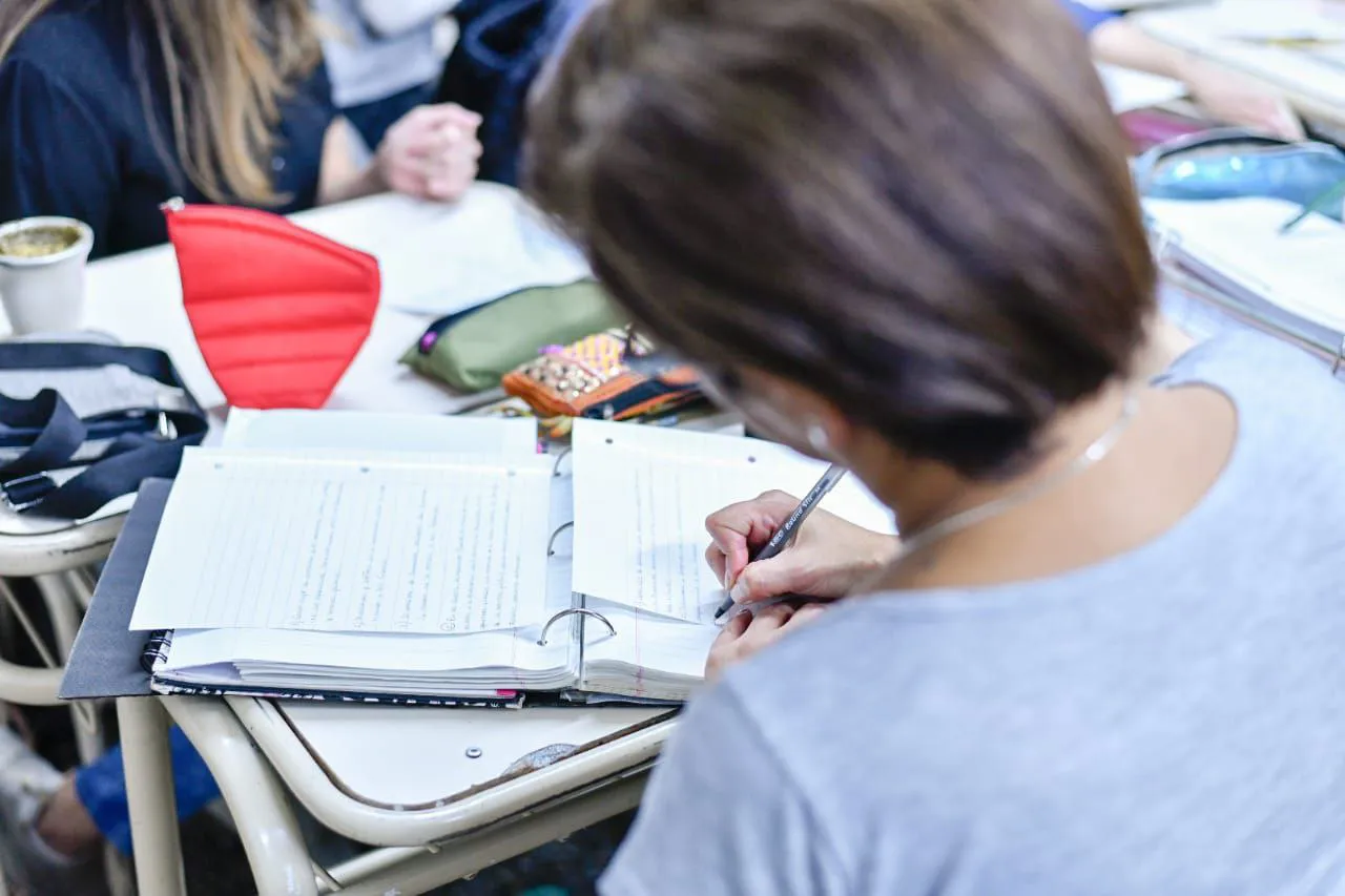 photo_5179473630193626913_y