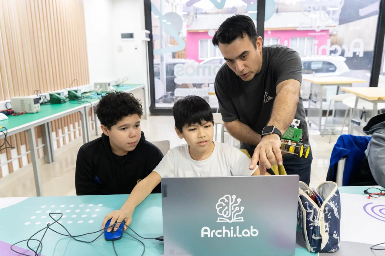 photo_5170179638792663330_y