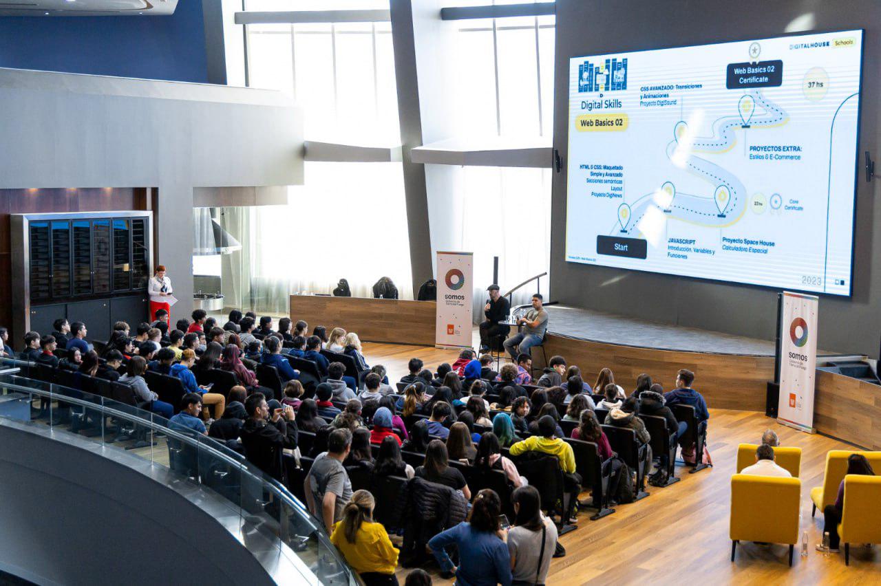 photo_5098489775559650520_y