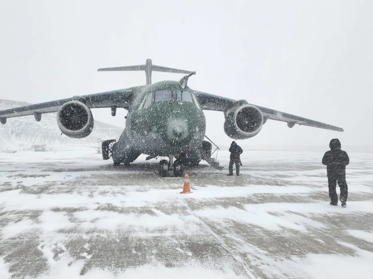 photo_4913552018551975336_y