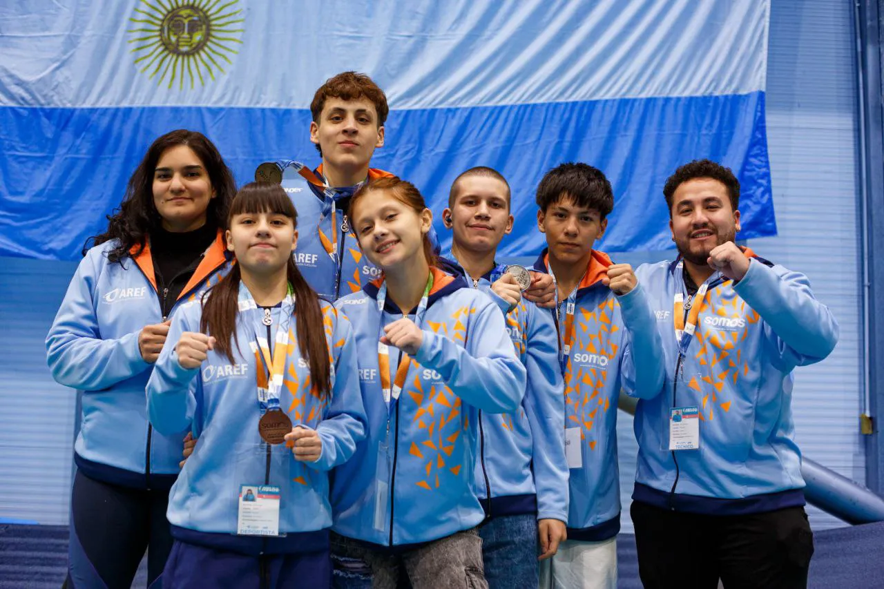 photo_4925040287269630446_y