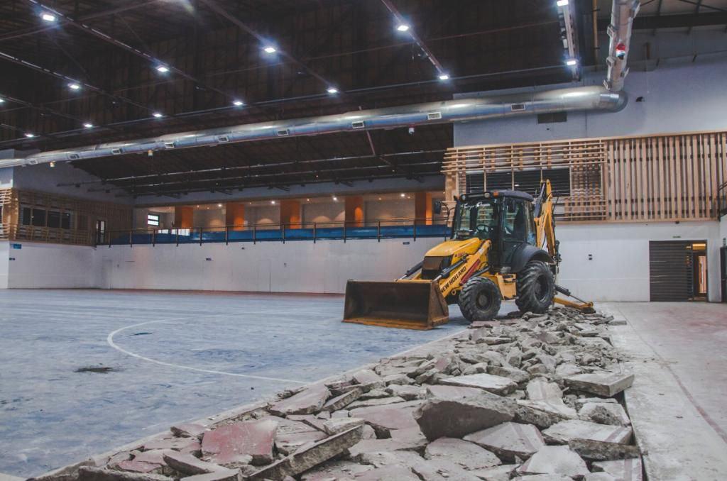 photo_5132240869817166636_y