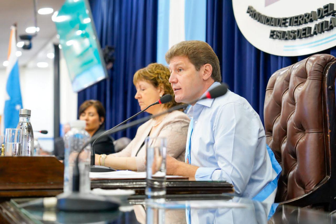 photo_5121082115285429558_y