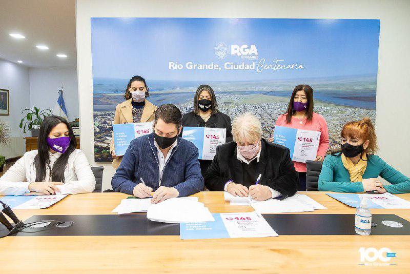 61afcc05-1cee-40f9-9d31-9ae8365a4d55