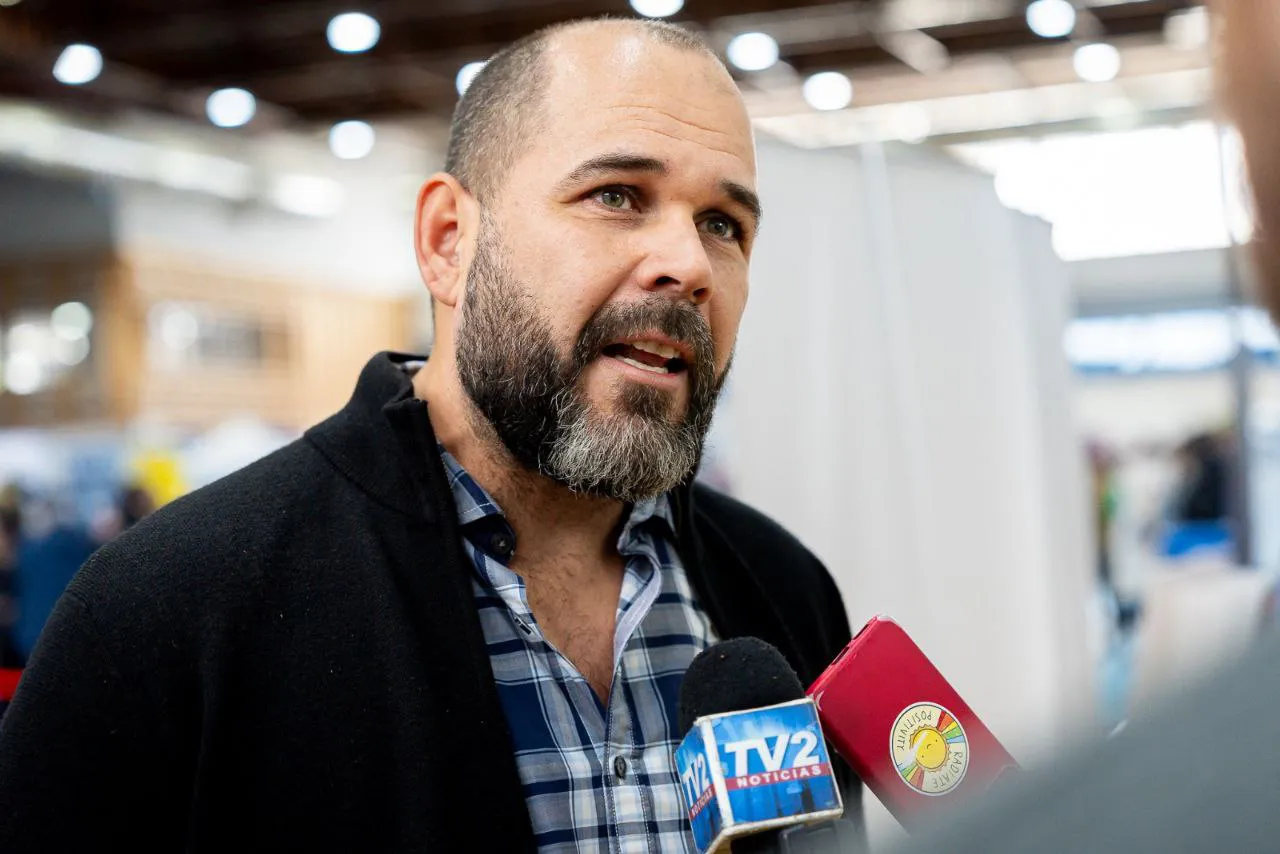 9d425a32-2d85-4353-b161-b58cbea1d67f