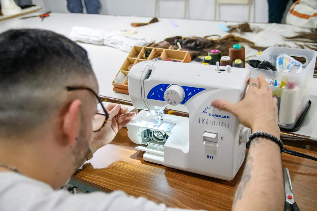 photo_5170183074766499434_y