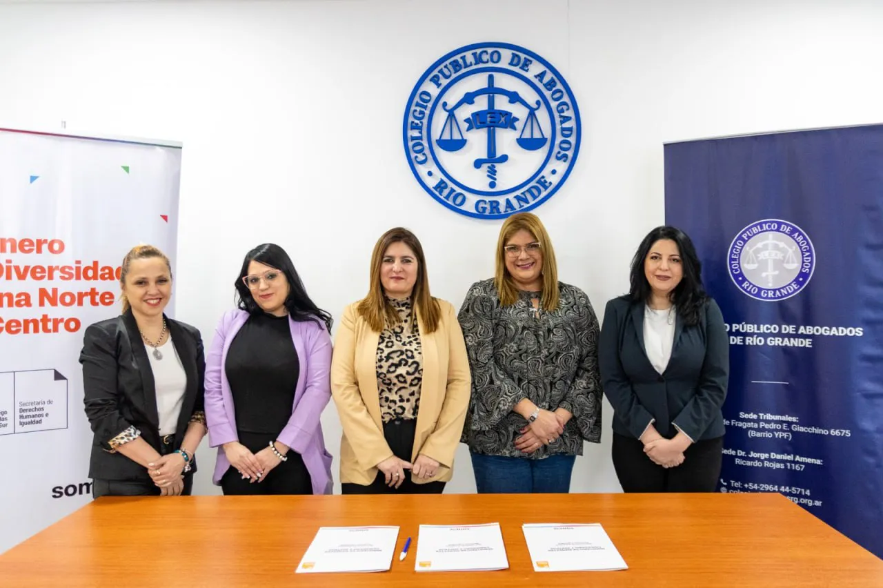 photo_4913552018551975395_y