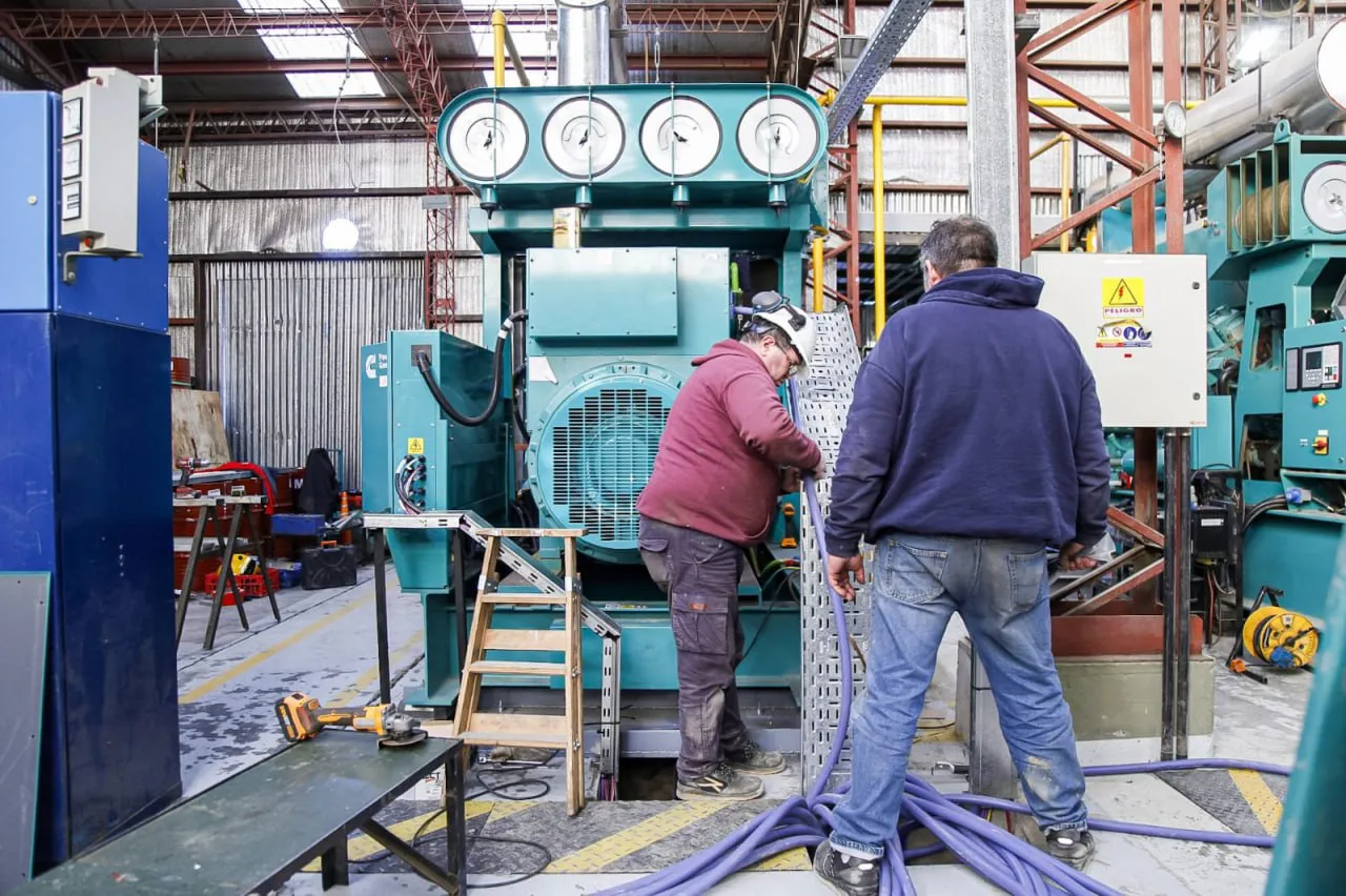 photo_4999132123847831280_y