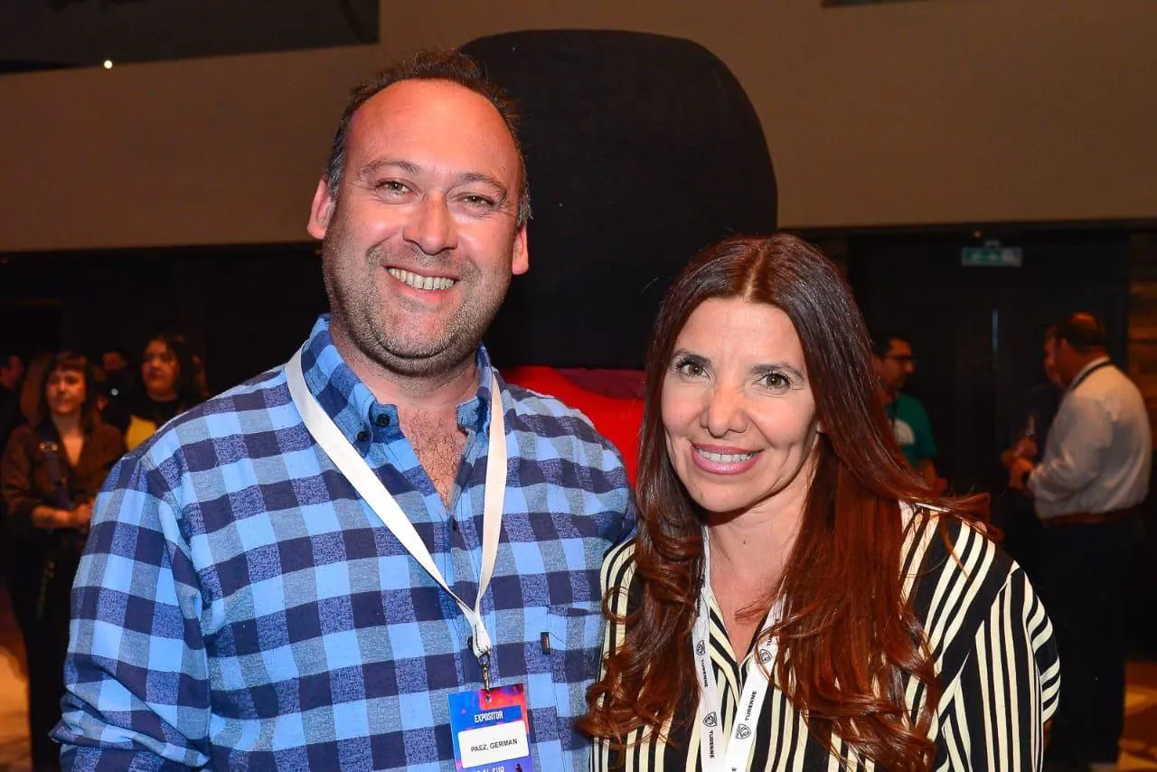 photo_4906719266749918377_y