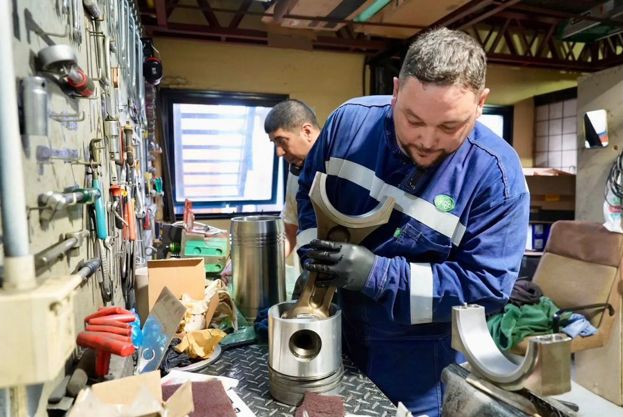 photo_5037567889258950378_y