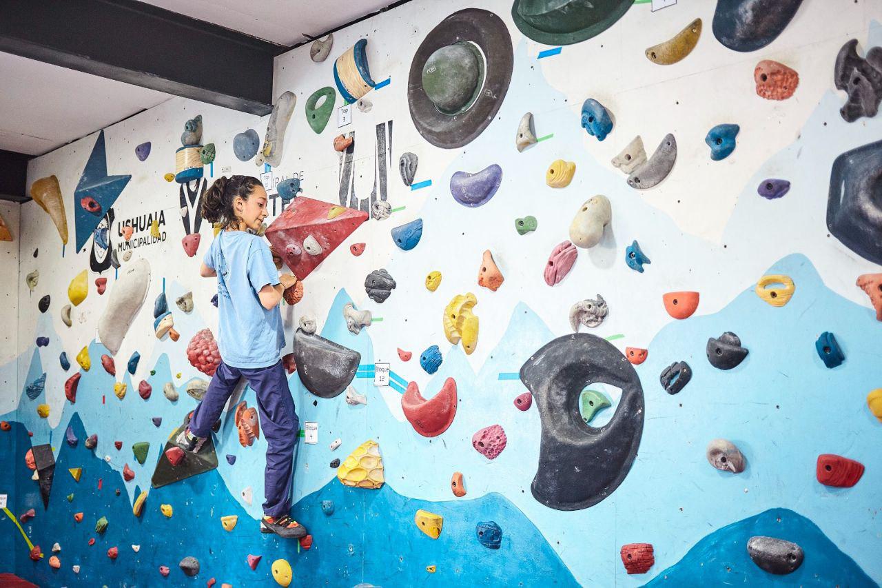 photo_4967636316917443767_y