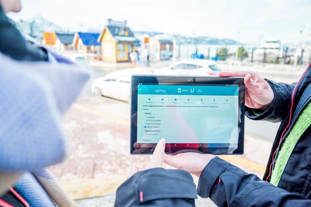 photo_5044211924492987344_y