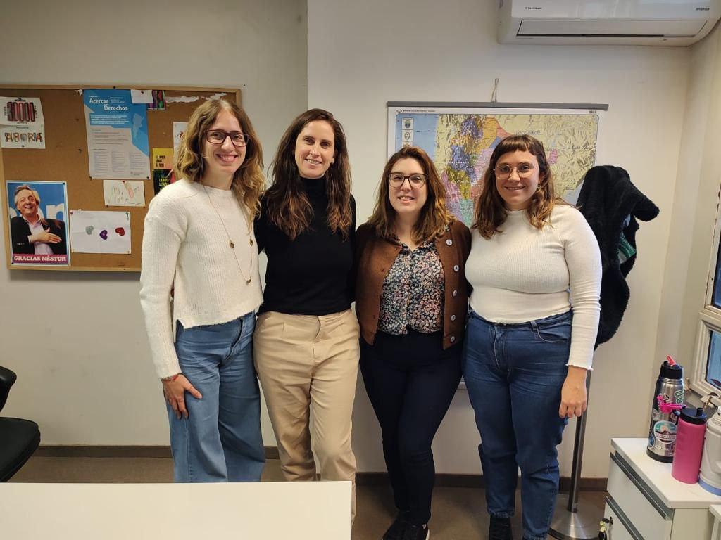 photo_5147992950138056202_y