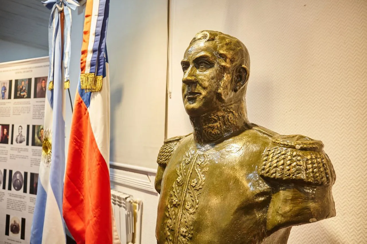 photo_4962998323468415207_y