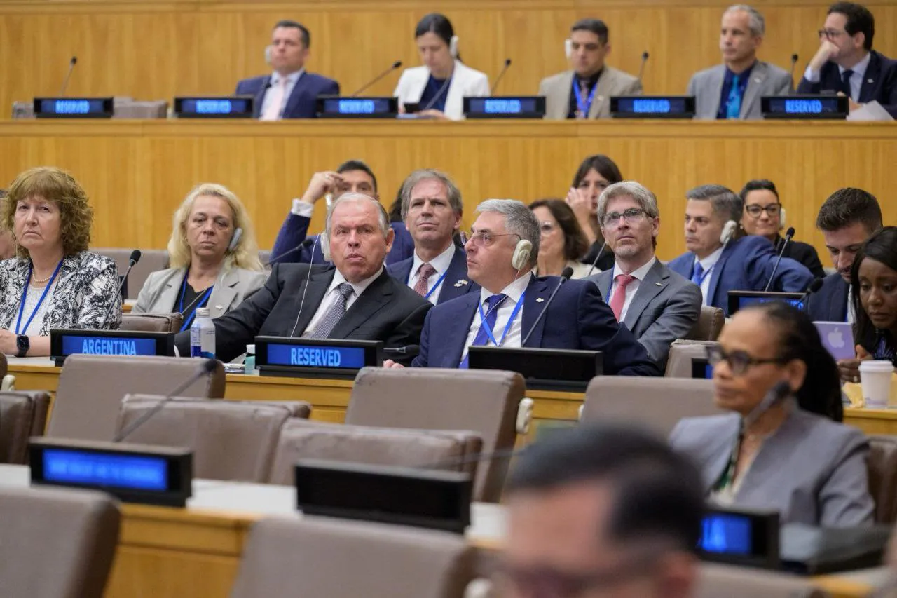 photo_5091794320977146210_y