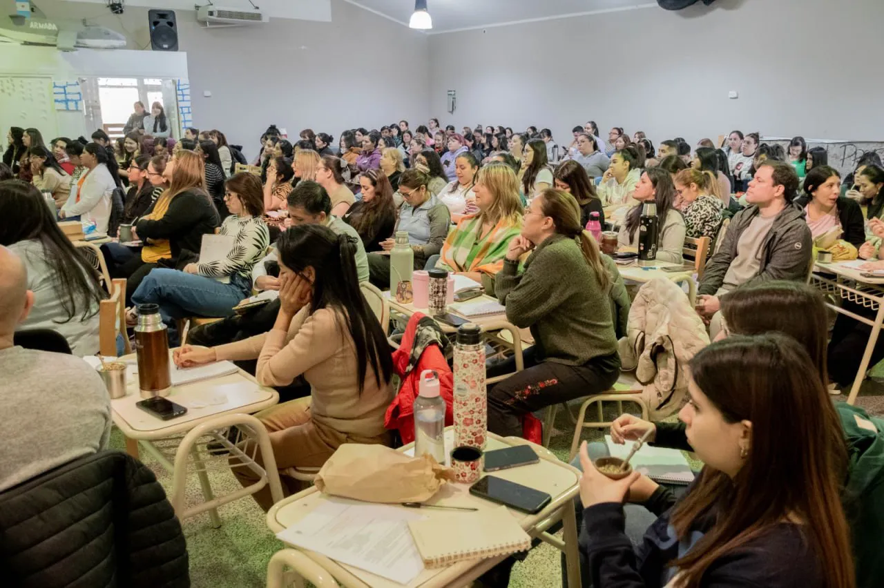 photo_5129694306397957473_y