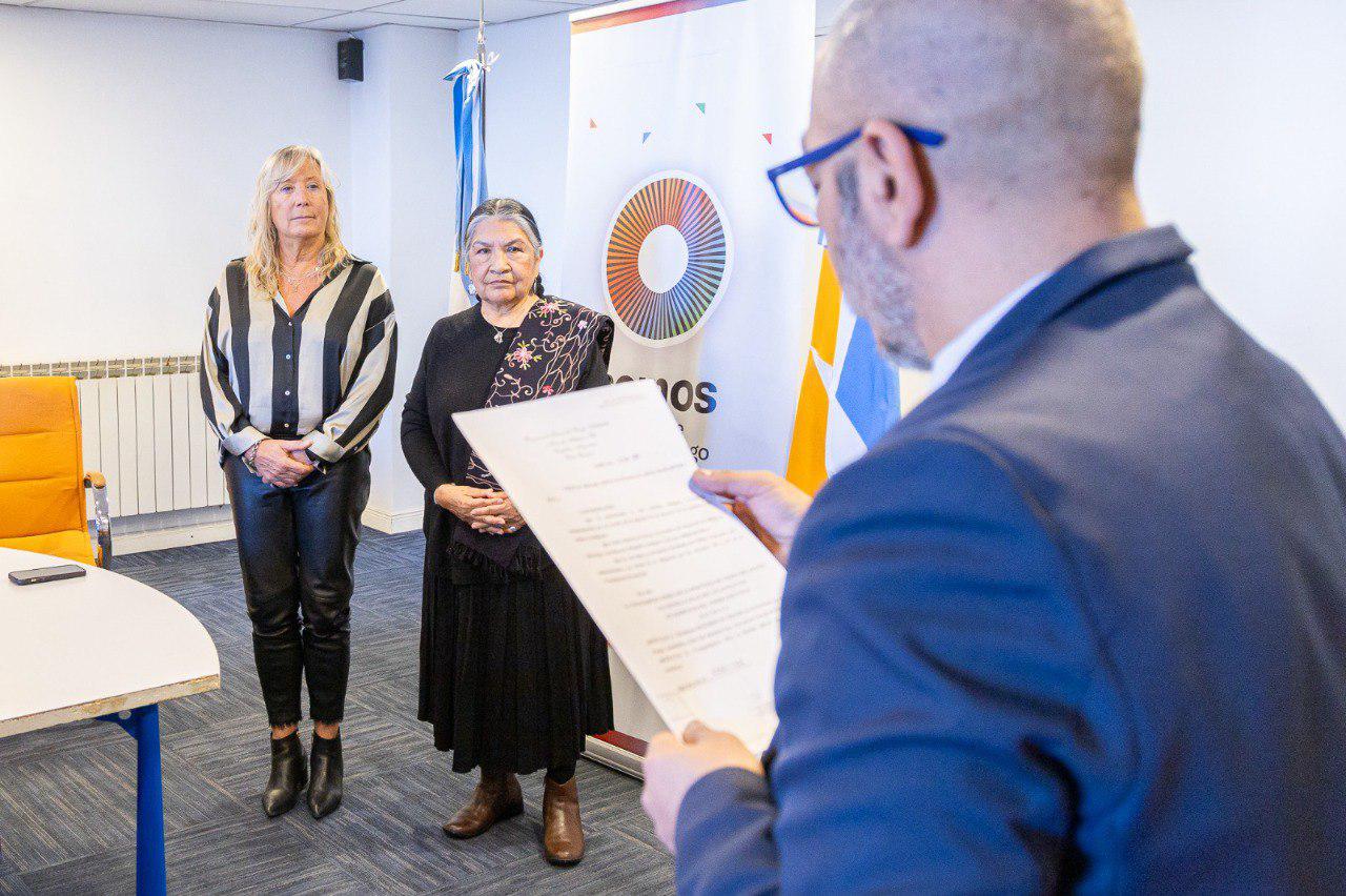 ddd9ccfc-b35e-44b4-b6ff-d9399c1a2d81