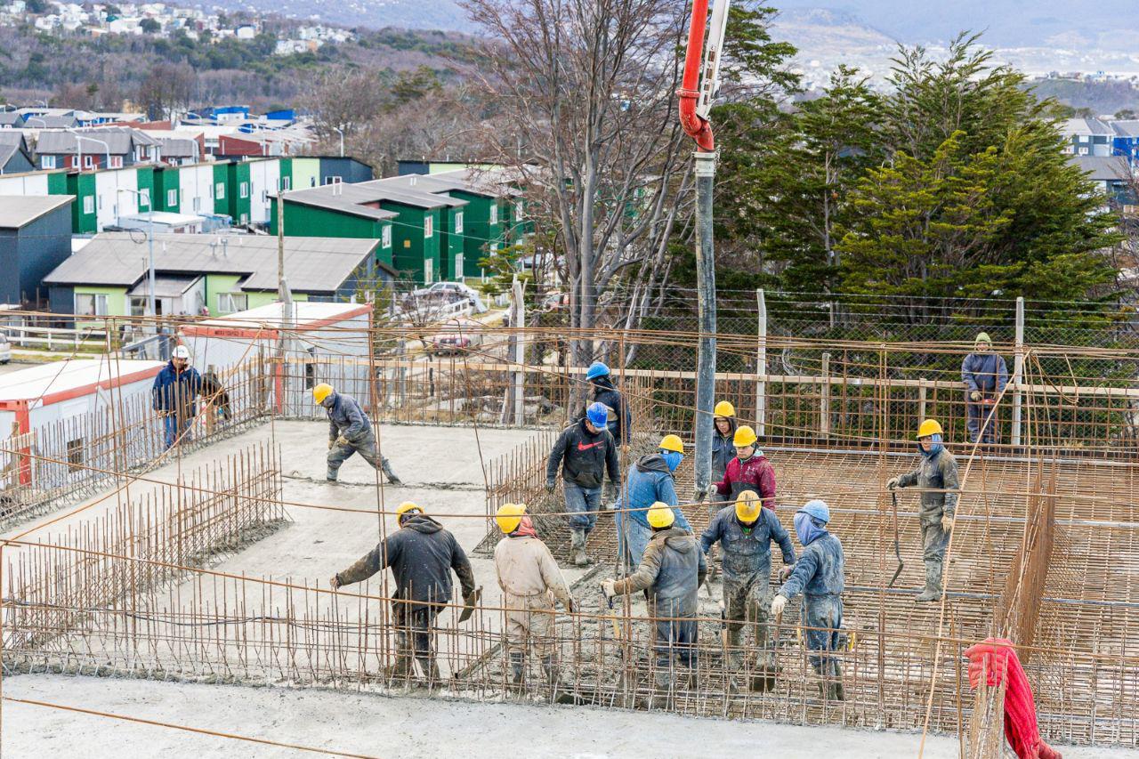 photo_4902170939333126828_y