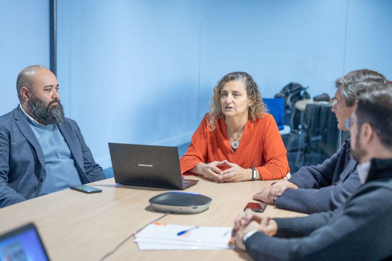 photo_5123393726813678305_y