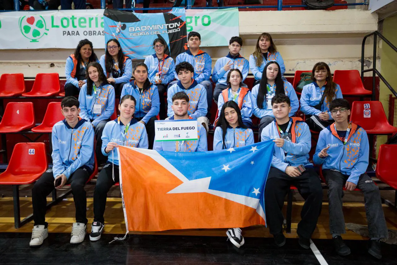 photo_4997145624164019988_y