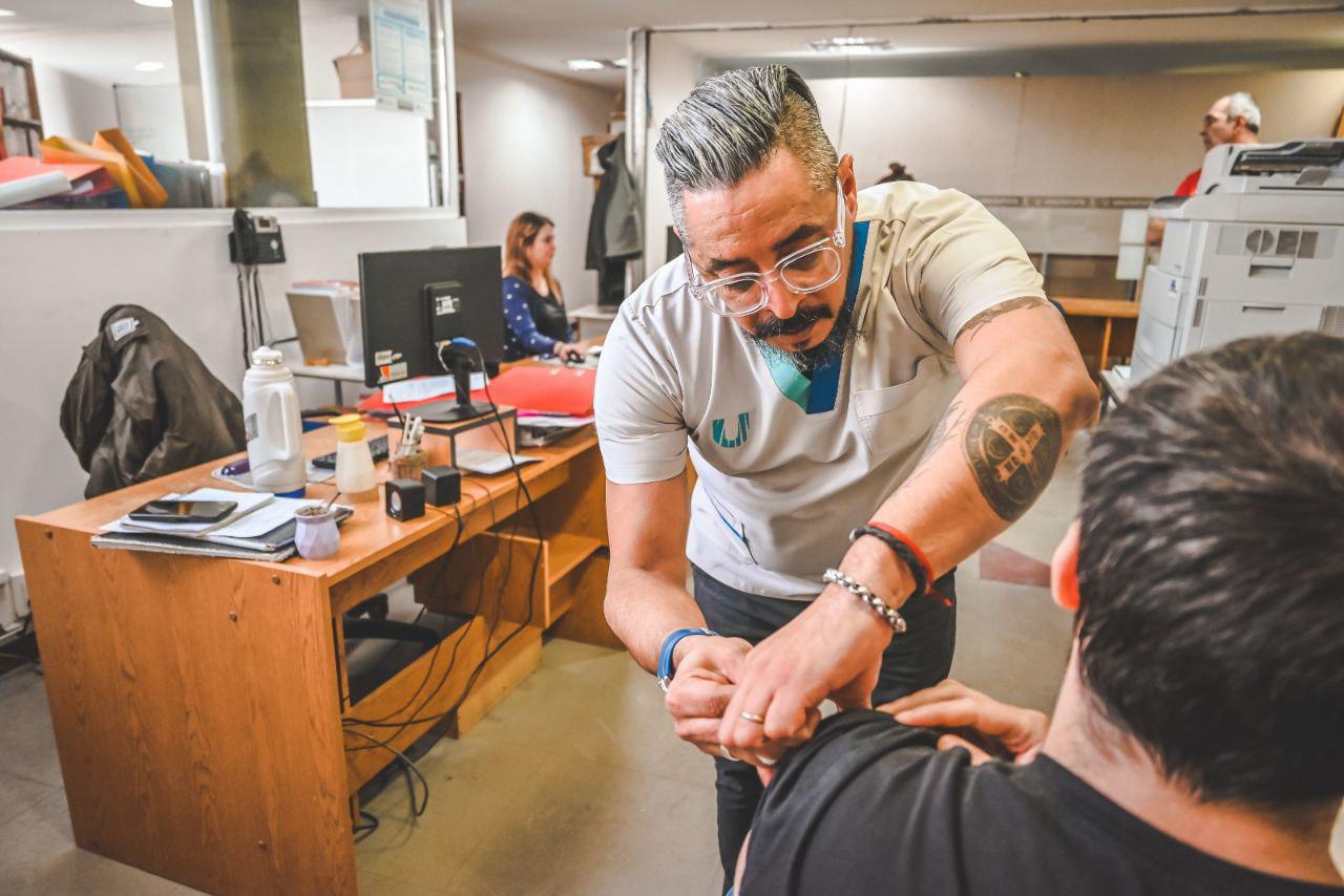 photo_4911194618377383577_y